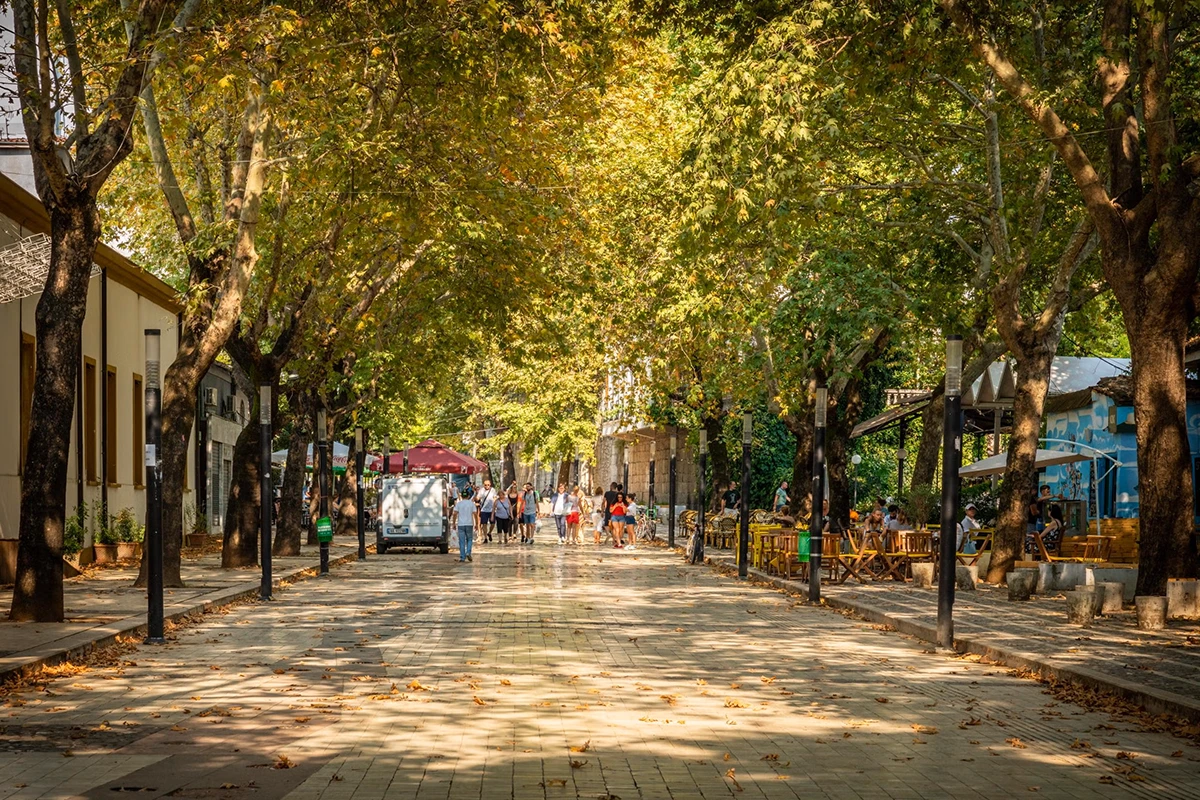 Walking in central Tirana